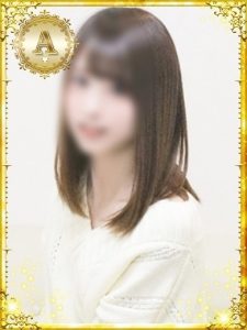 ゆりな
